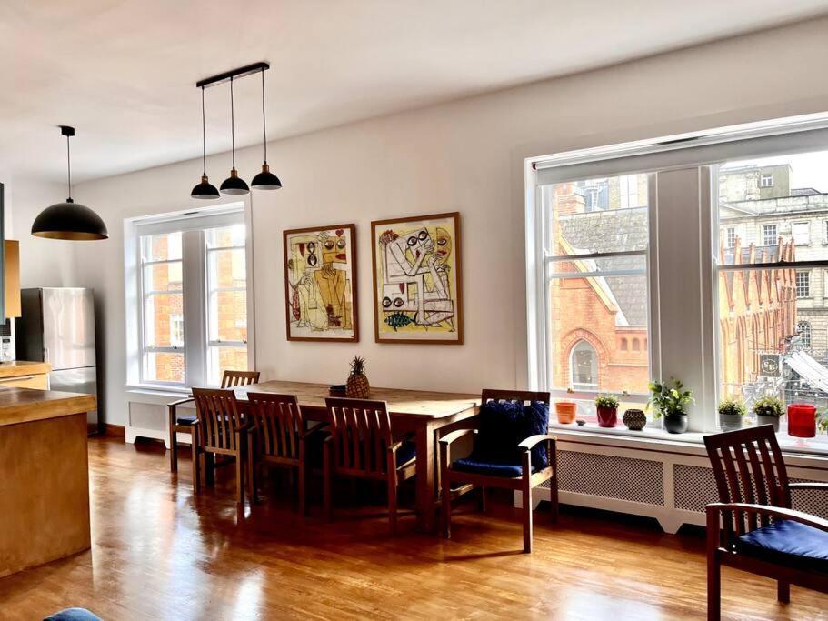 Charming City Townhouse Dublín Exterior foto
